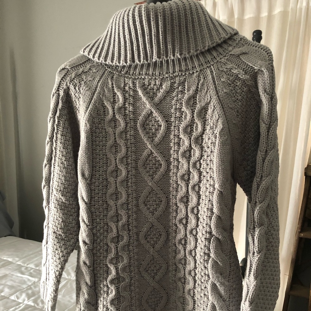 Warm ⛄️ sweater!